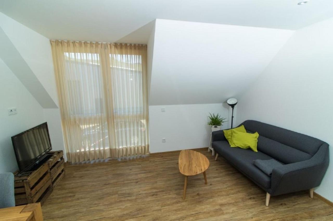 Apartmán Ferienweingut Ulrike Thul Leiwen Exteriér fotografie